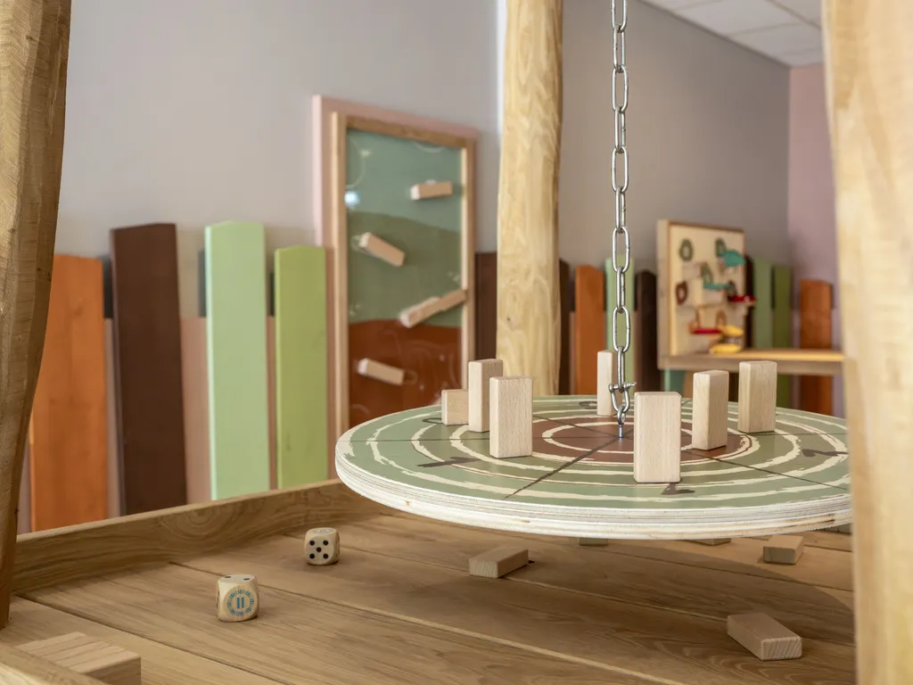 HLO DIY Play area
