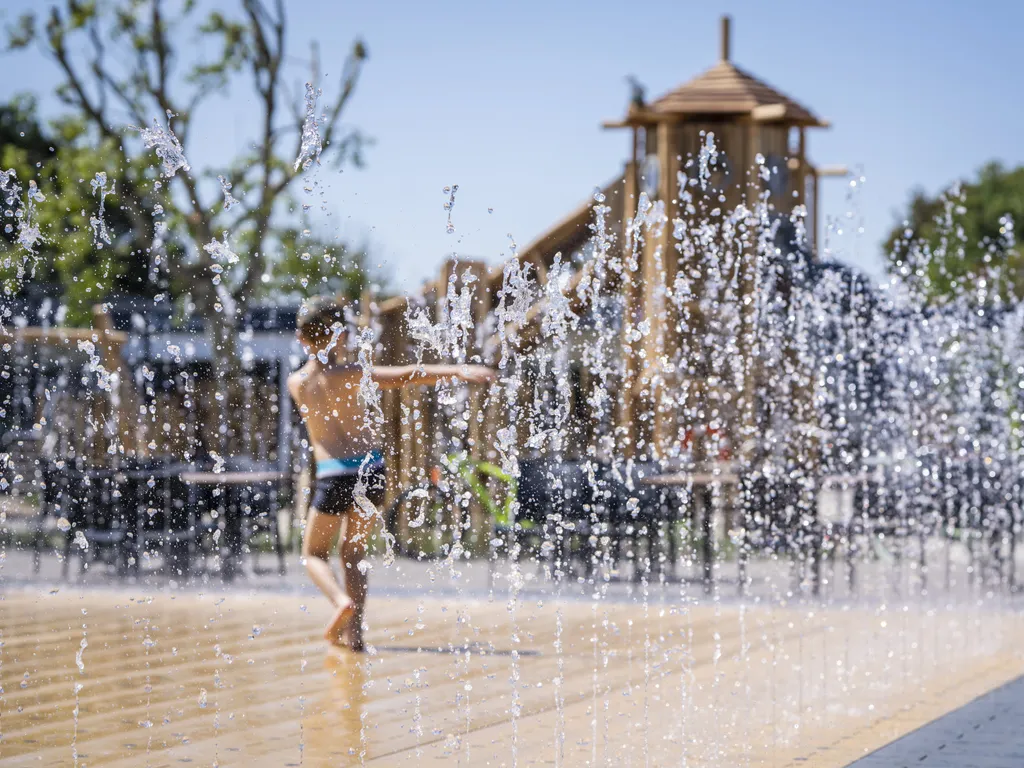 HDG Water fountain