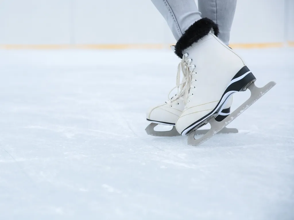 Ice skate