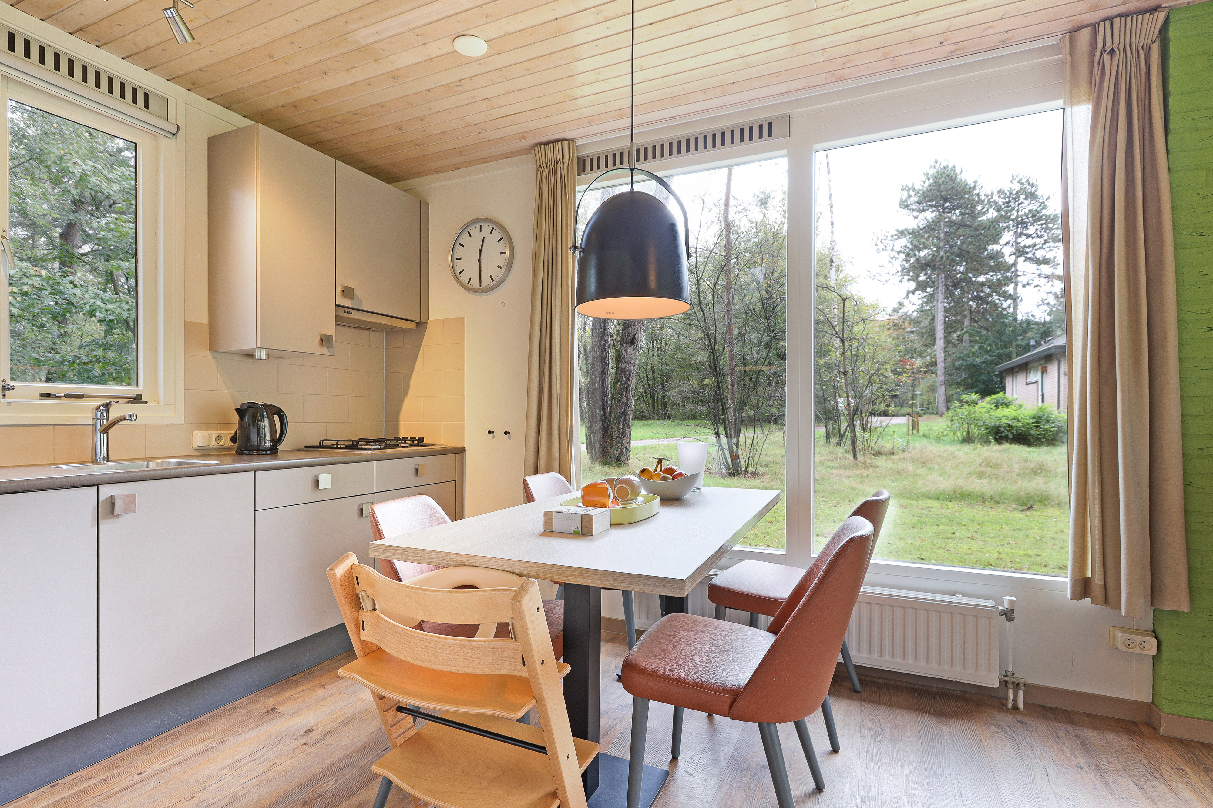 4-persoons babybungalow — foto 10
