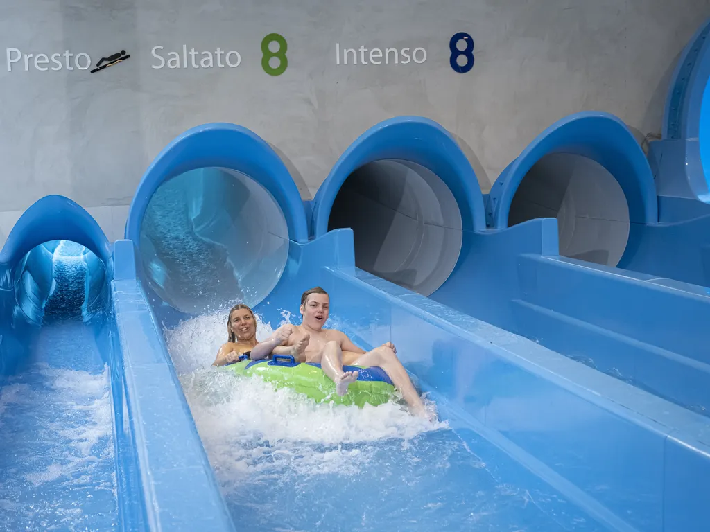 Zwembad Hof van Saksen Wasserspaß