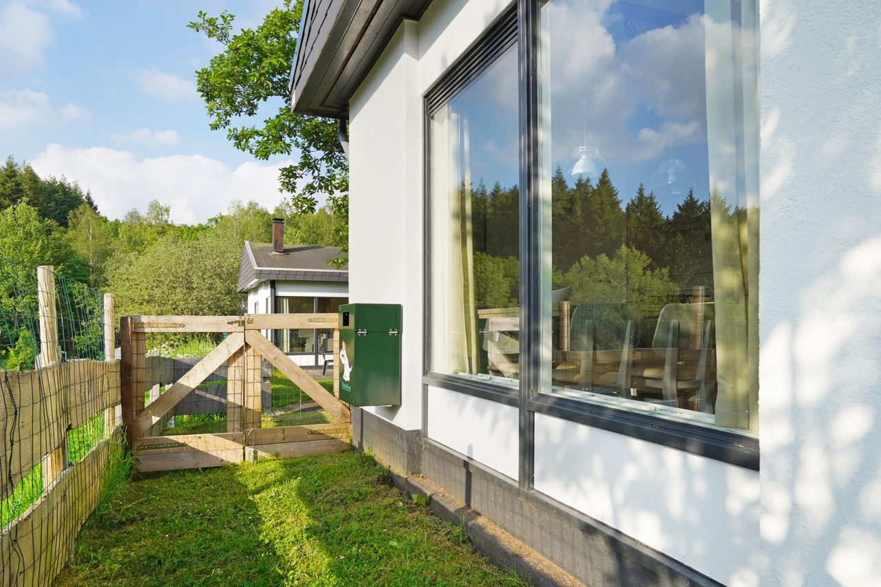 Vakantiehuis met omheinde tuin in Stadtkyll (Duitsland) 2 honden zijn welkom