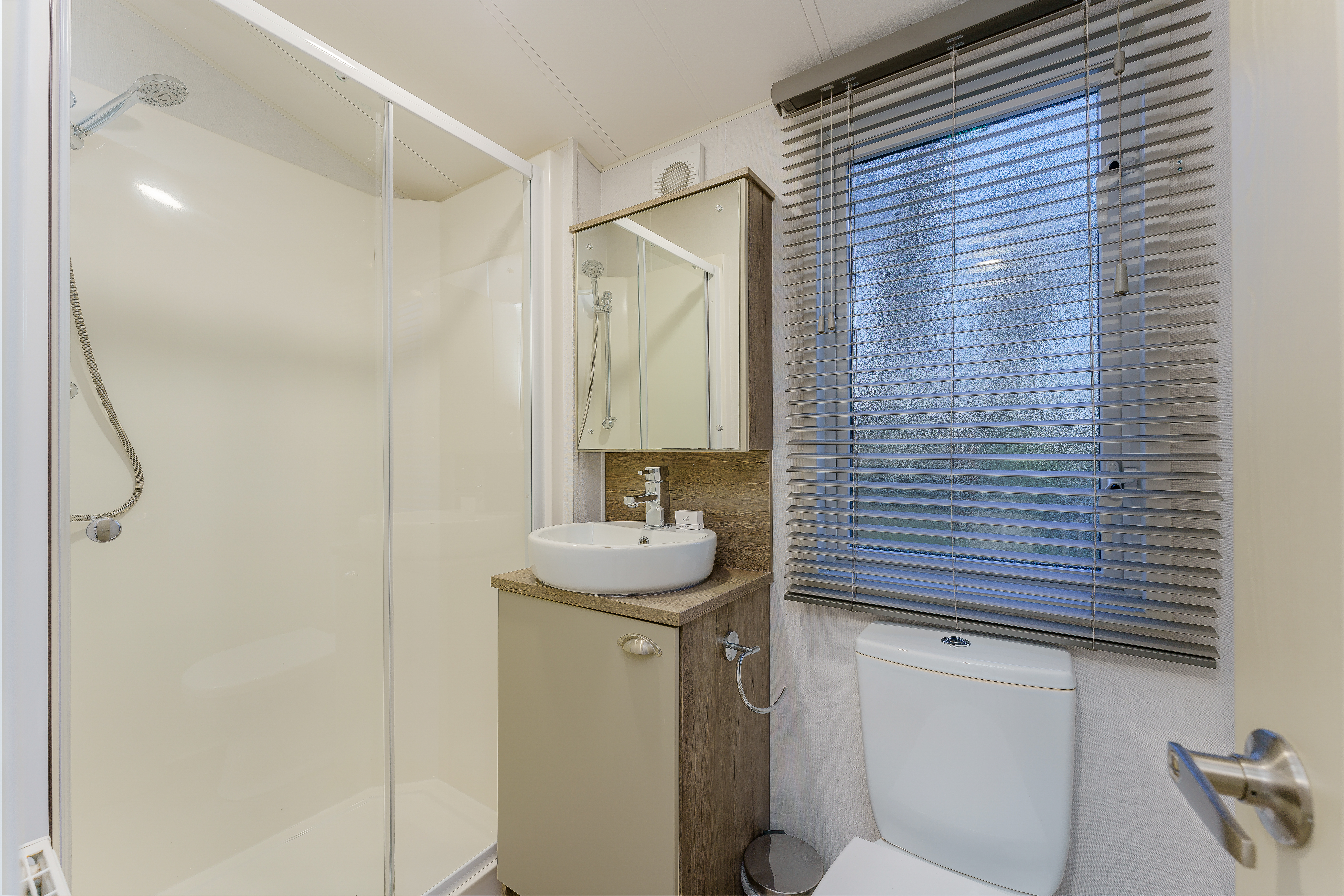 4-persoons lodge - Horncastle Plus (Pet) — foto 9