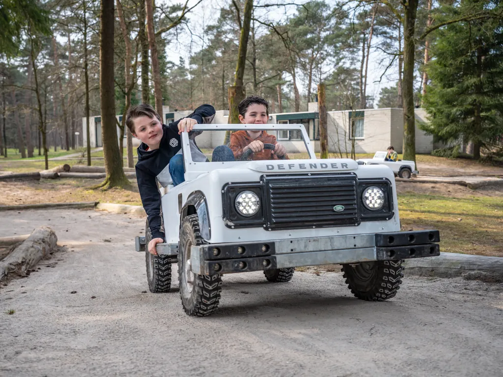 VBS Safari Jeep