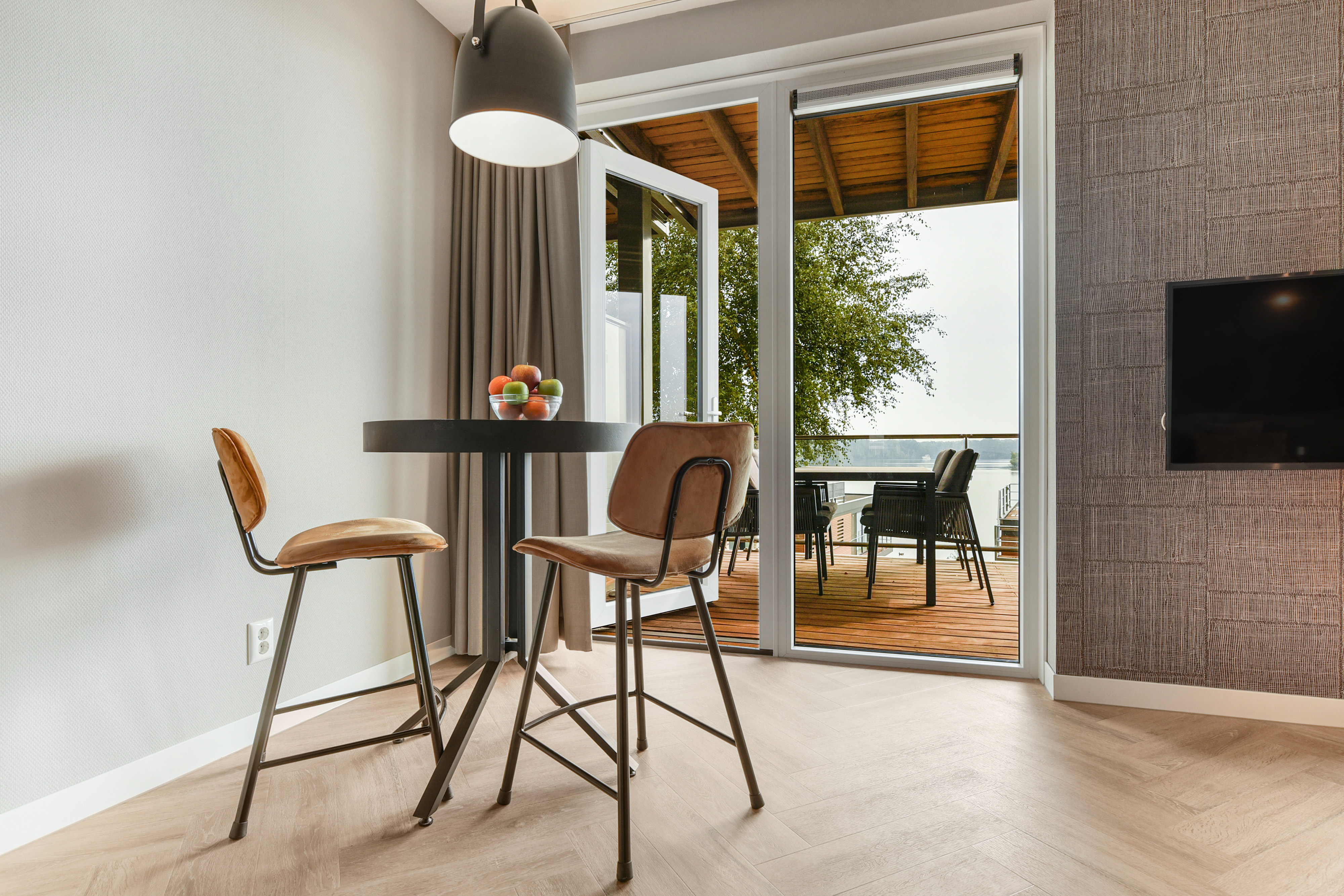 2-persoons luxe waterwoning — foto 11