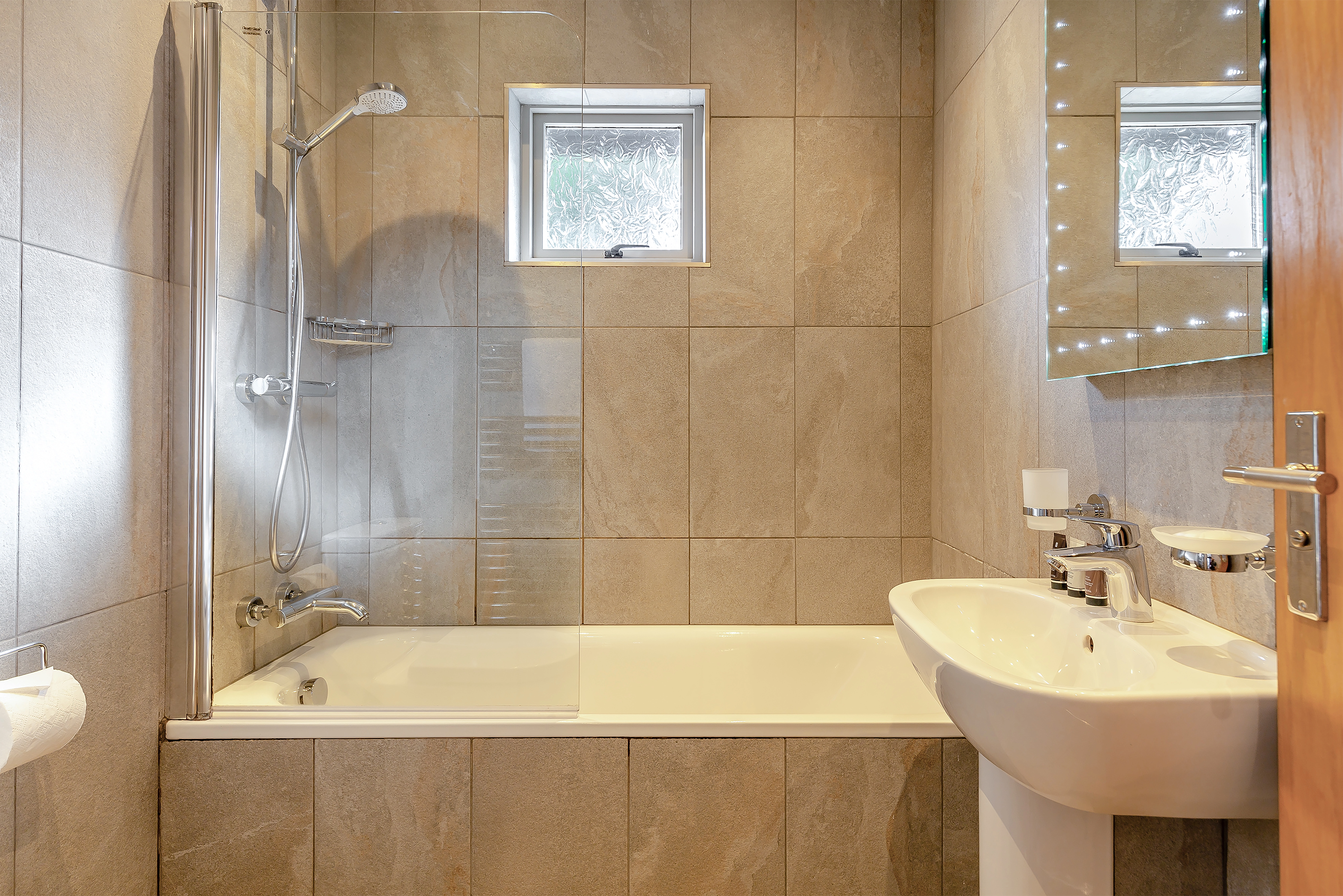 4-persoons bungalow - Summerleaze Garden Cottage 2 Spa — foto 11