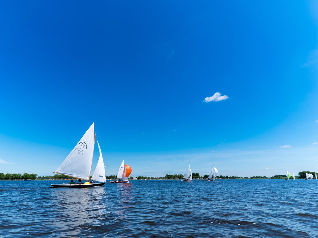 Sailing Sneekermeer, Friesland