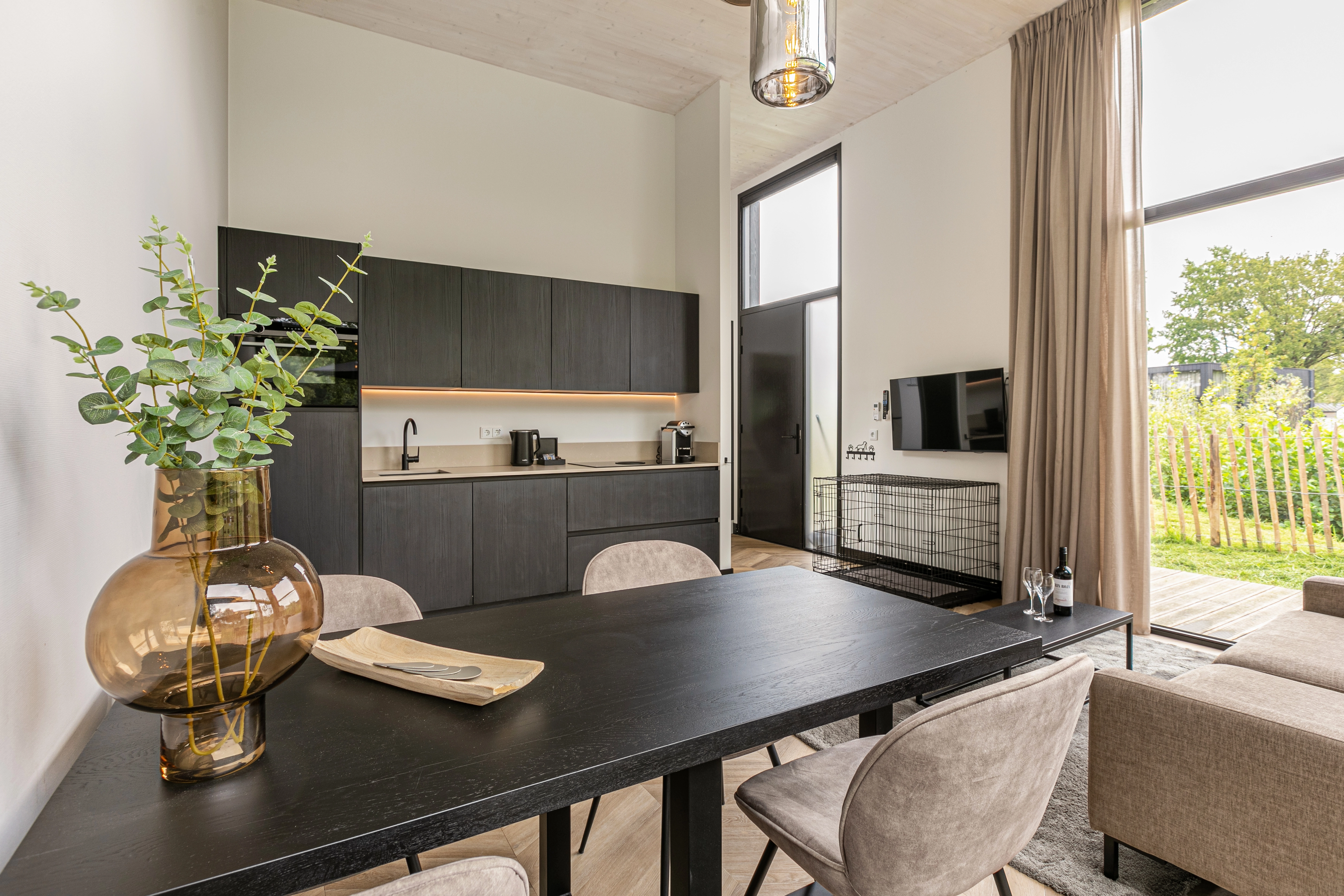 2-4-persoons hondenlodge — foto 11