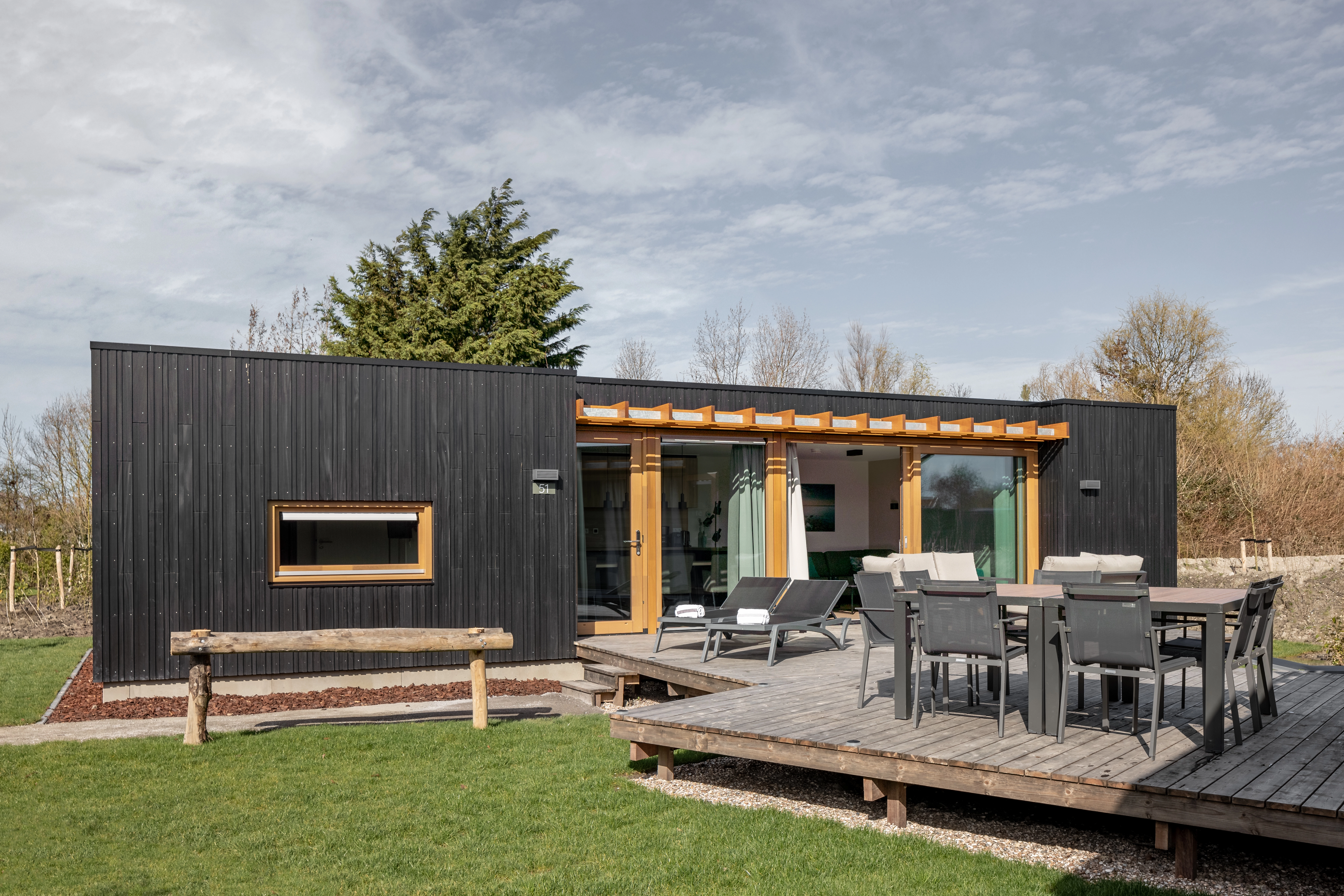 Family Lodge 8 bij Landal Beach Resort Brouwersdam