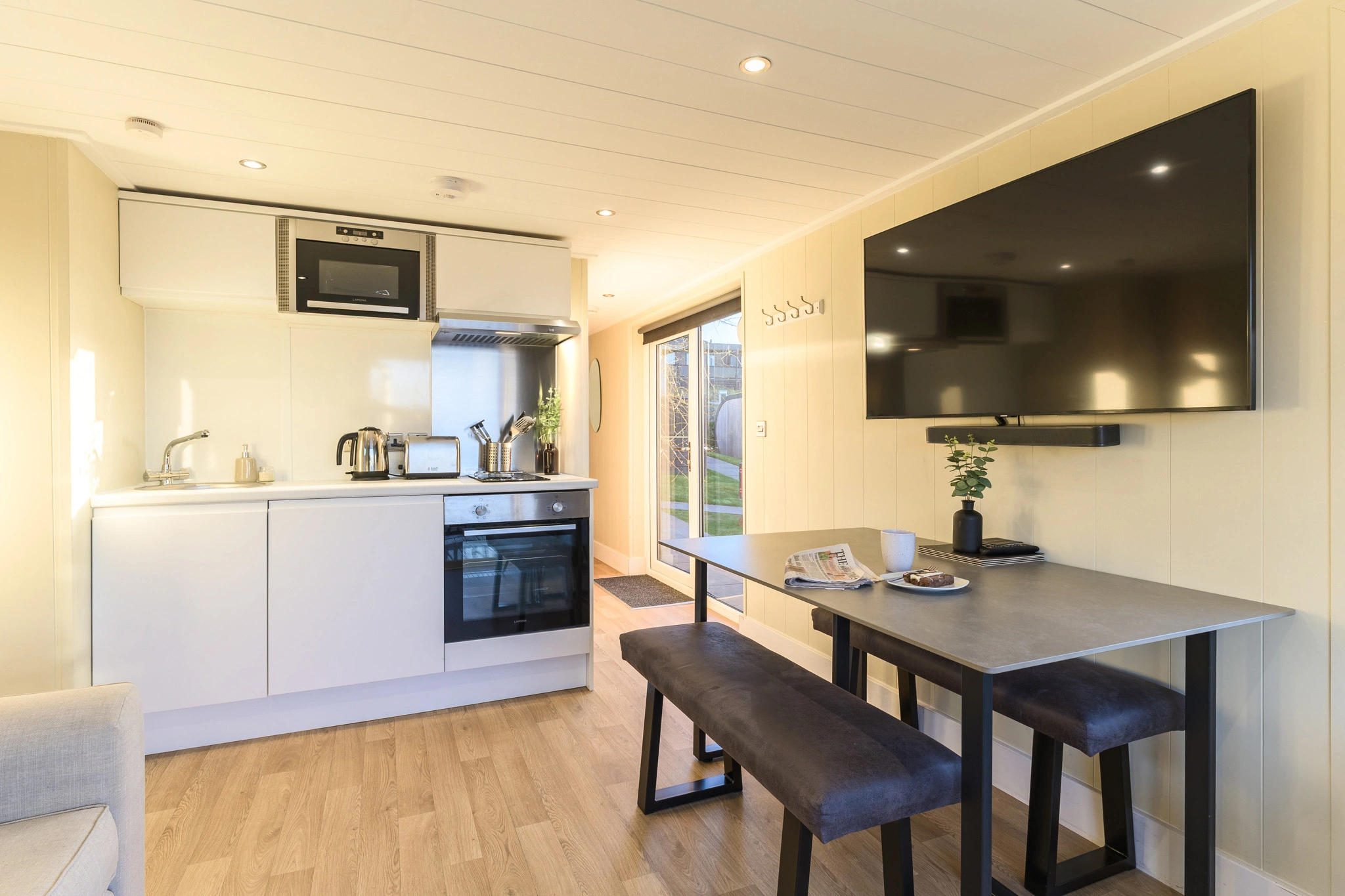 4-persoons lodge - Pods by the Lake — foto 8