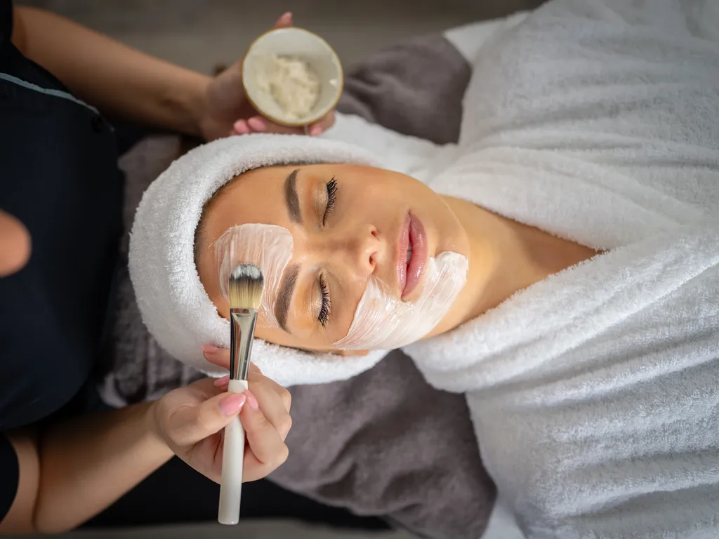 KNK Thermaalbad facial treatment