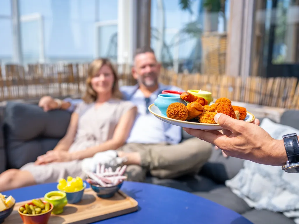 SZE Restaurant terrace