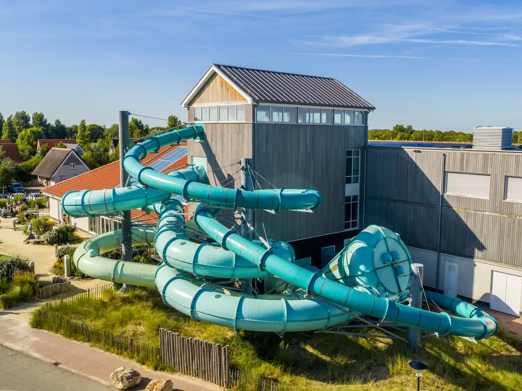 NVD Swimming pool
